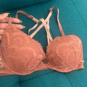 Victoria Secret 34D